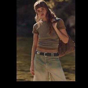 WE THE FREE PEOPLE EVER HAD TEE RIBBED CAP SLEEVE CREW COMPRESSION NEW S